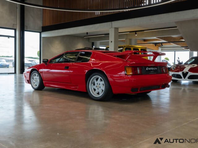 Lotus Esprit SE