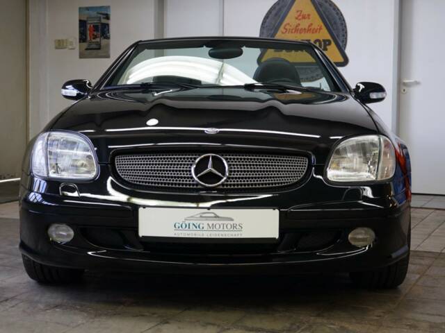 Mercedes-Benz SLK 320