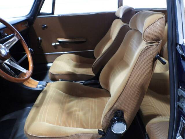 Alfa Romeo 1750 Spider Veloce