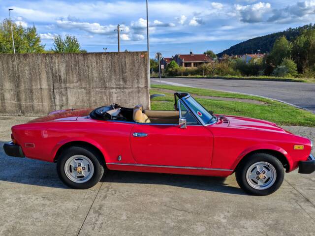 FIAT 124 Spider CS2