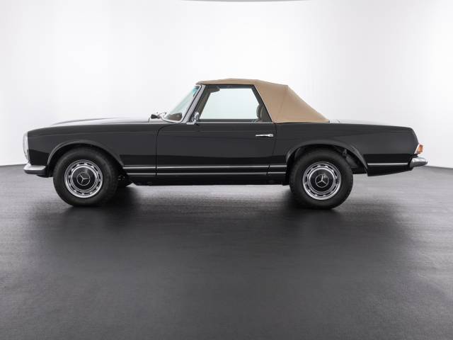 Mercedes-Benz 280 SL