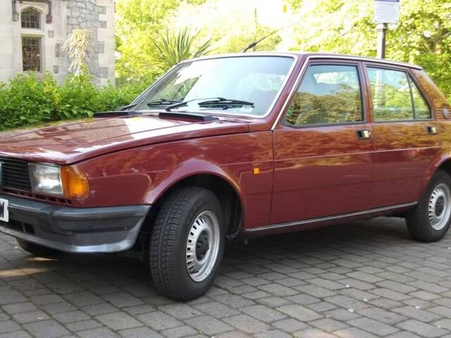 Image 1/9 of Alfa Romeo Giulietta 1.6 (1981)