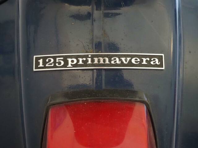 Piaggio Vespa 125 Primavera