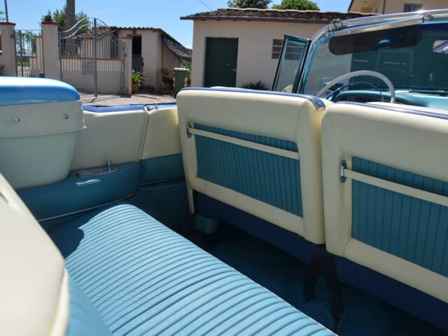 Cadillac Eldorado Biarritz