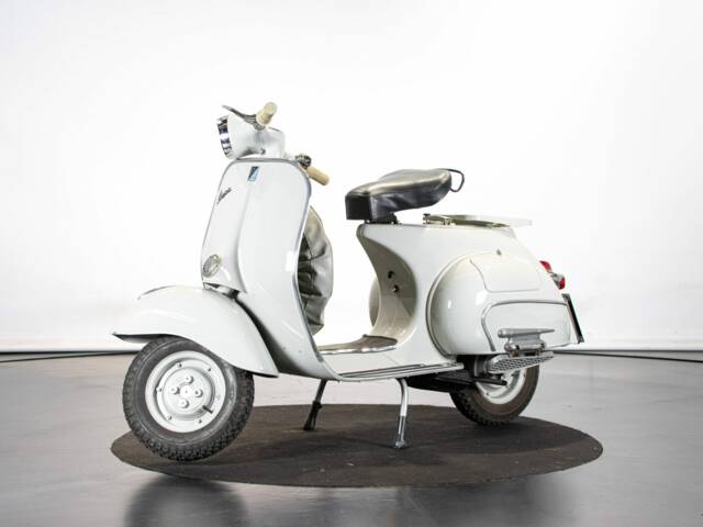 Piaggio Vespa 125