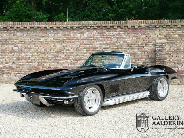 Image 1/50 of Chevrolet Corvette Sting Ray Convertible (1964)