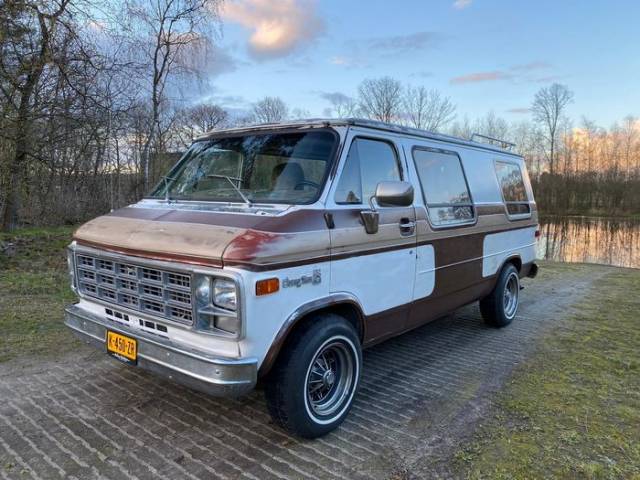 Bild 1/8 von Chevrolet Van (1980)