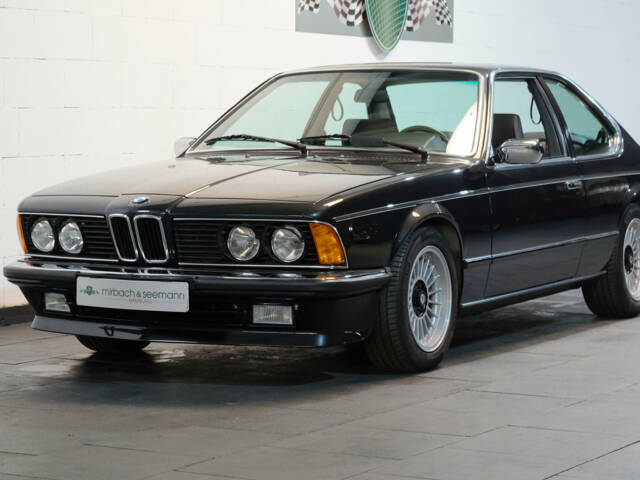 Immagine 1/32 di BMW 635 CSi (1986)