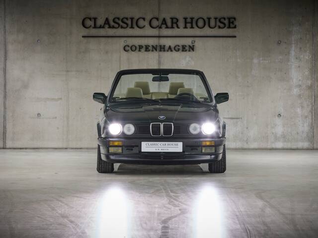 BMW 325i