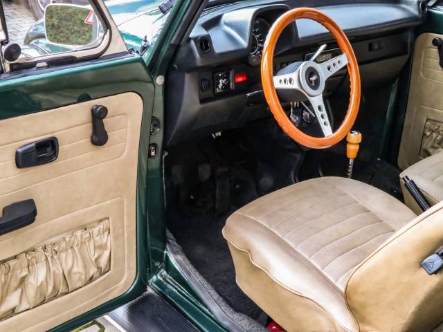 Volkswagen Beetle 1303 LS - VW Käfer vorne innen