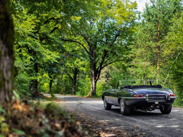 Jaguar E-Type 3.8