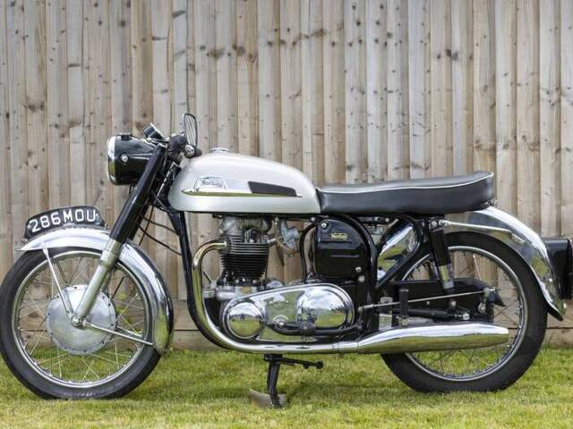 Norton 650 SS