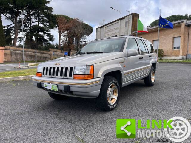 Bild 1/10 von Jeep Grand Cherokee 5.2 Limited (1995)