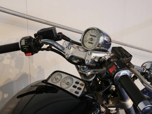 Yamaha V-Max 1200
