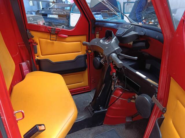 Piaggio Vespa APE 50