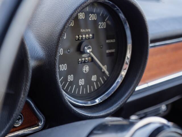 Alfa Romeo Giulia GT 1300 Junior