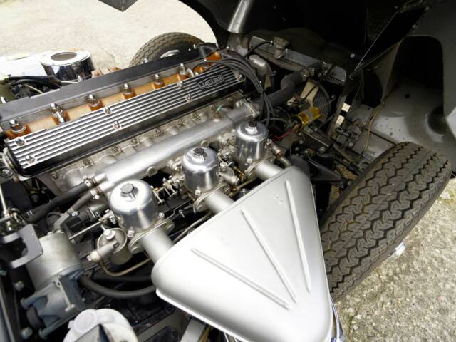 Jaguar E-Type