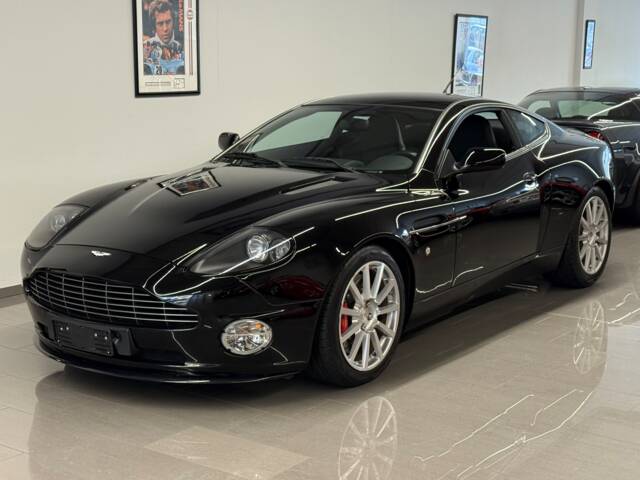 Aston Martin V12 Vanquish S Ultimate Edition