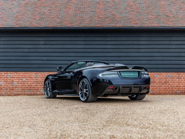 Aston Martin DBS Volante