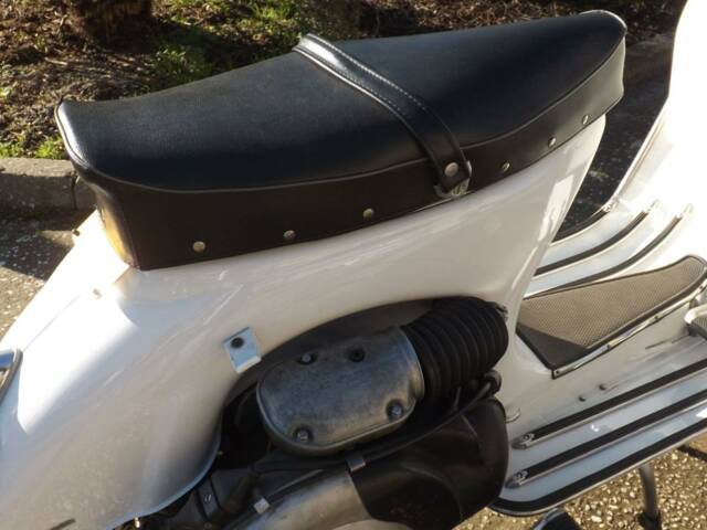 Piaggio Vespa 160 GS