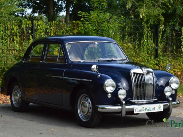 MG Magnette ZB