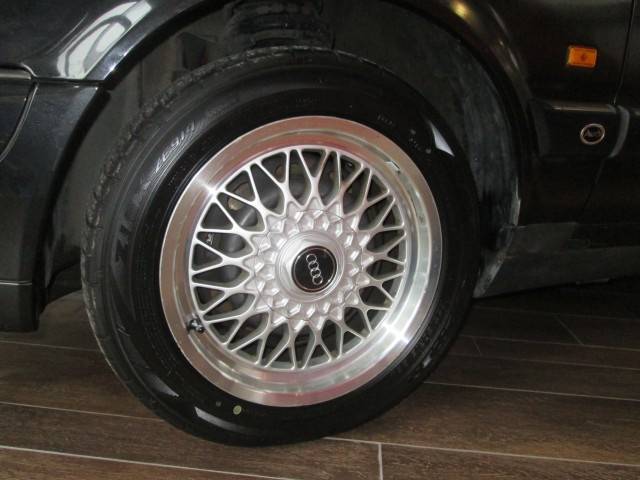 Audi V8 3.6
