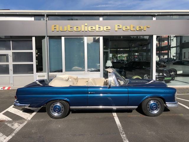 Mercedes-Benz 250 SE