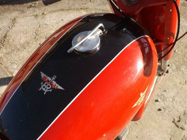 Rumi 125 Super Sport