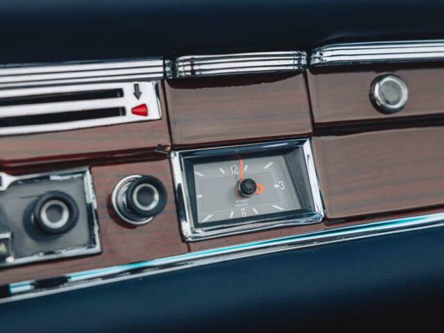 Mercedes-Benz 250 SE