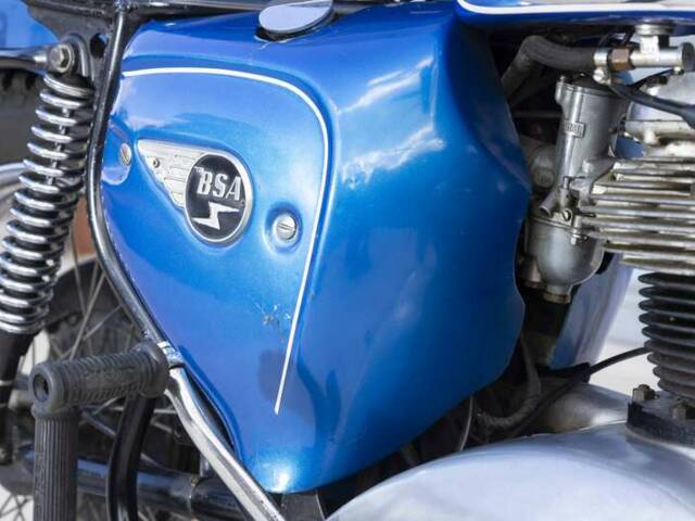 BSA A 65 Thunderbolt