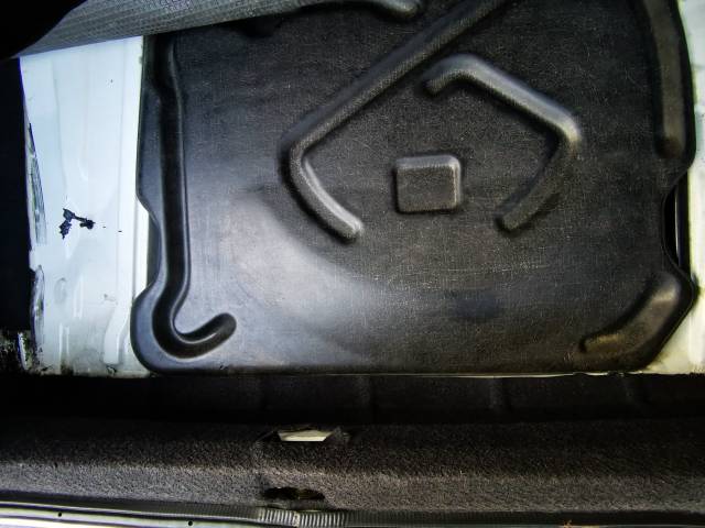 Audi 100 - 2.3 quattro