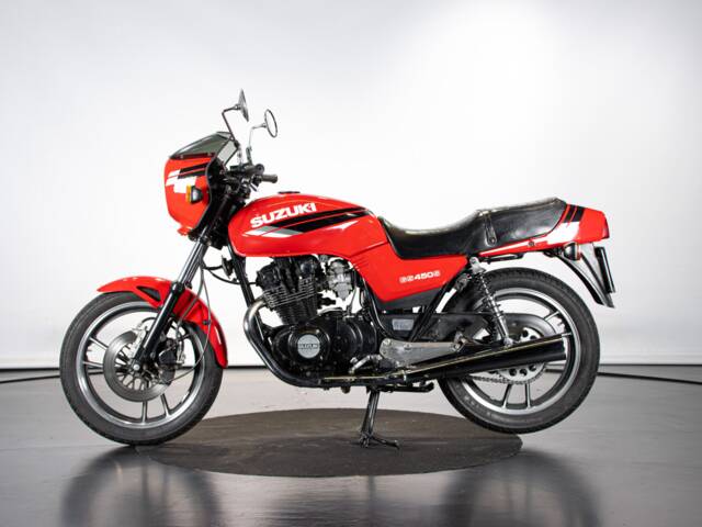 Suzuki GS 450 S