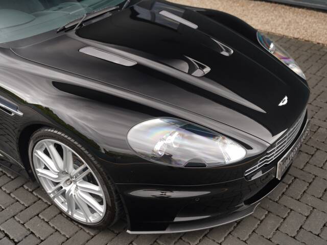 Aston Martin DBS