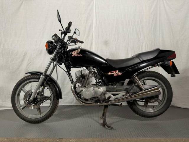Honda CB 250