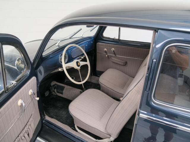 Volkswagen Beetle 1200 Standard "Oval"