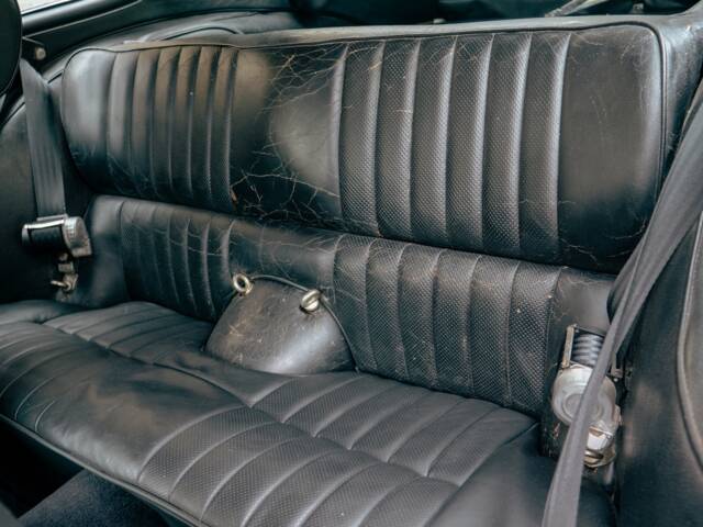 Jaguar E-Type V12 (2+2)