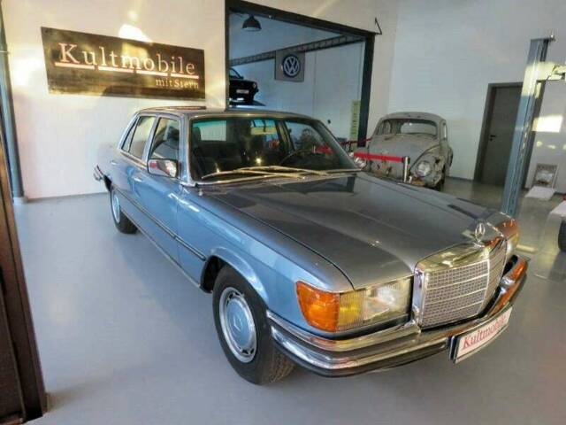 Image 1/17 of Mercedes-Benz 280 SE (1975)