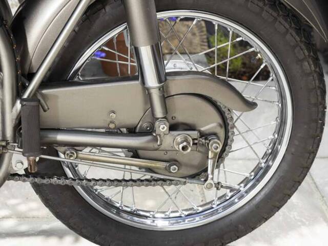 Norton Model 30 International
