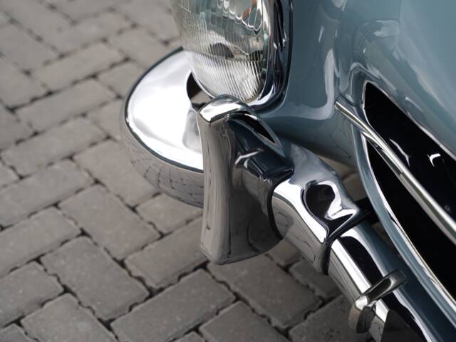 Mercedes-Benz 300 SL Roadster