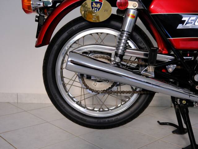 Ducati 750 GT