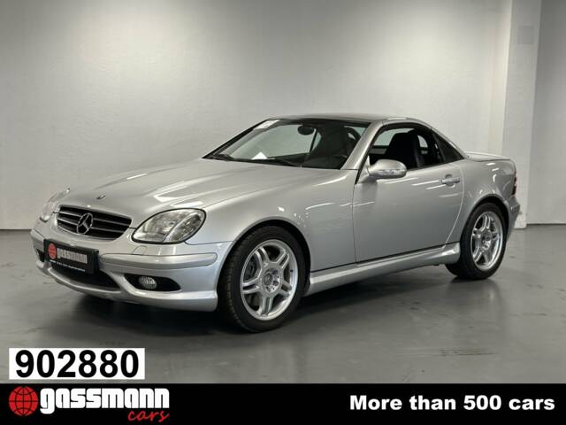 Image 1/15 of Mercedes-Benz SLK 32 AMG (2001)