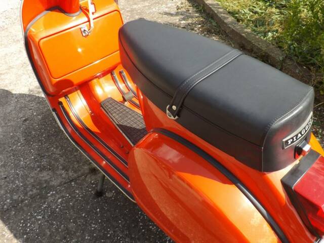 Piaggio Vespa P 200 E