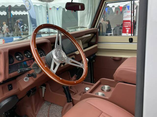 Land Rover 110