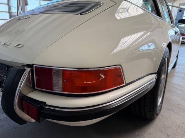 Porsche 911 2.2 T