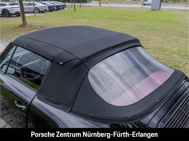 Porsche 911 Carrera 4