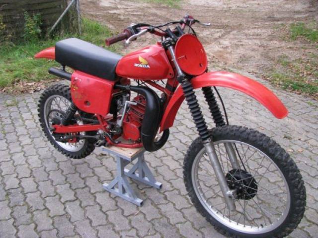 Image 1/6 of Honda DUMMY (1979)