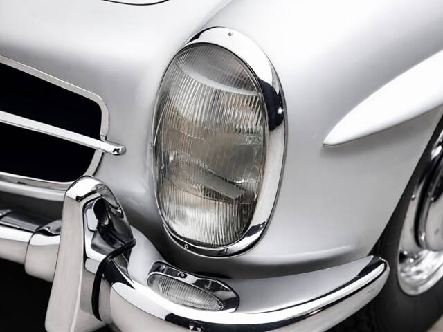 Mercedes-Benz 300 SL Roadster