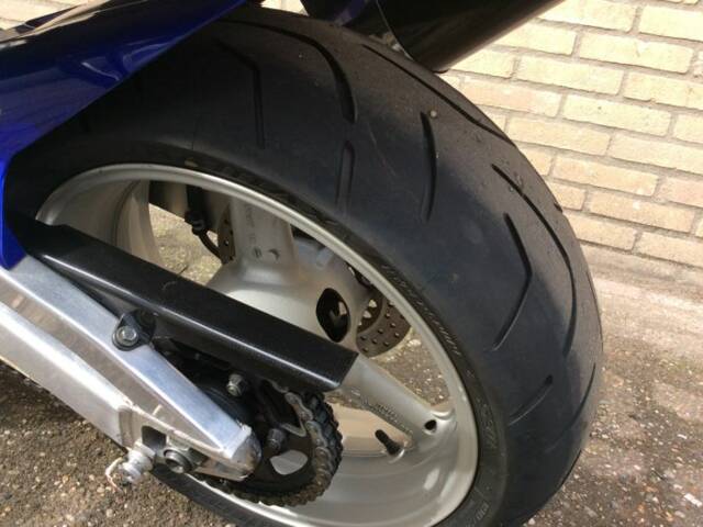Yamaha YZF 1000 R1