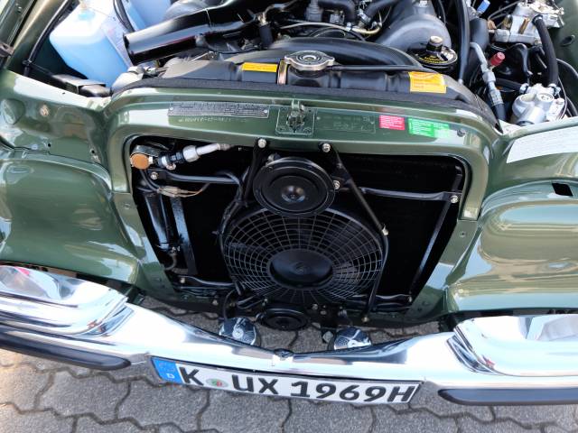 Mercedes-Benz 300 SEL 4.5