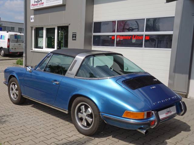 Porsche 911 2.4 T